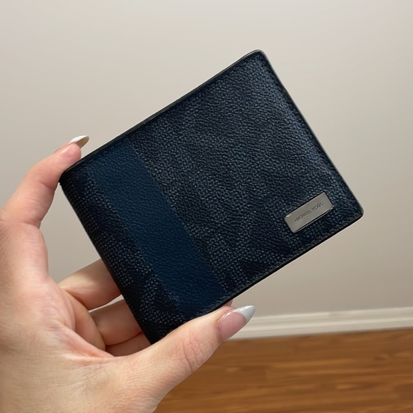 Men’s wallet - Picture 6 of 8
